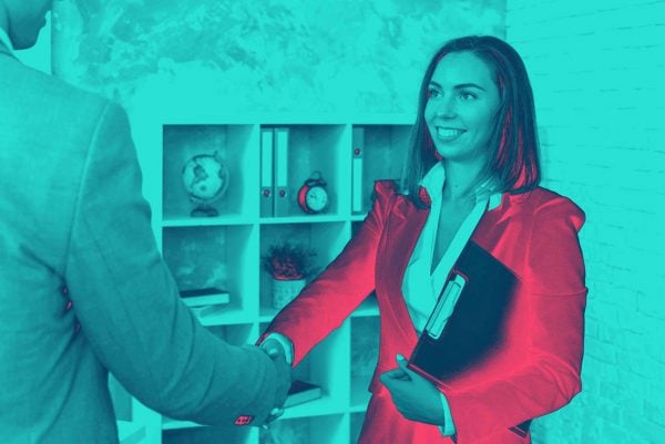 Perché le vendite sono il miglior primo lavoro?